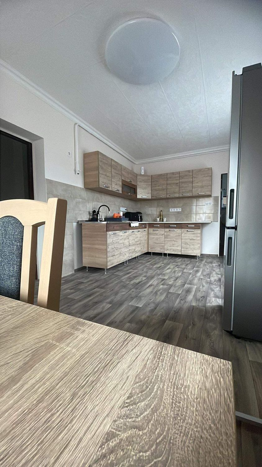 TŐLÜNK VÁSÁROLT KONYHABÚTOROK. ( NEM FÉNYES KATEGÓRIA )