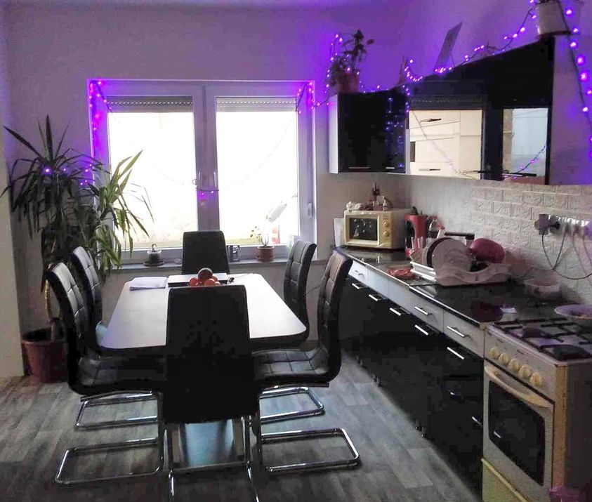 TŐLÜNK VÁSÁROLT KONYHABÚTOROK ( MAGASFÉNYŰ KATEGÓRIA)