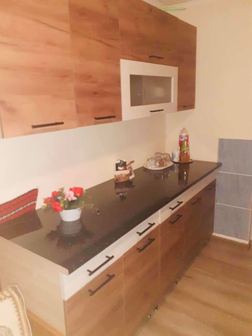 TŐLÜNK VÁSÁROLT KONYHABÚTOROK. ( NEM FÉNYES KATEGÓRIA )