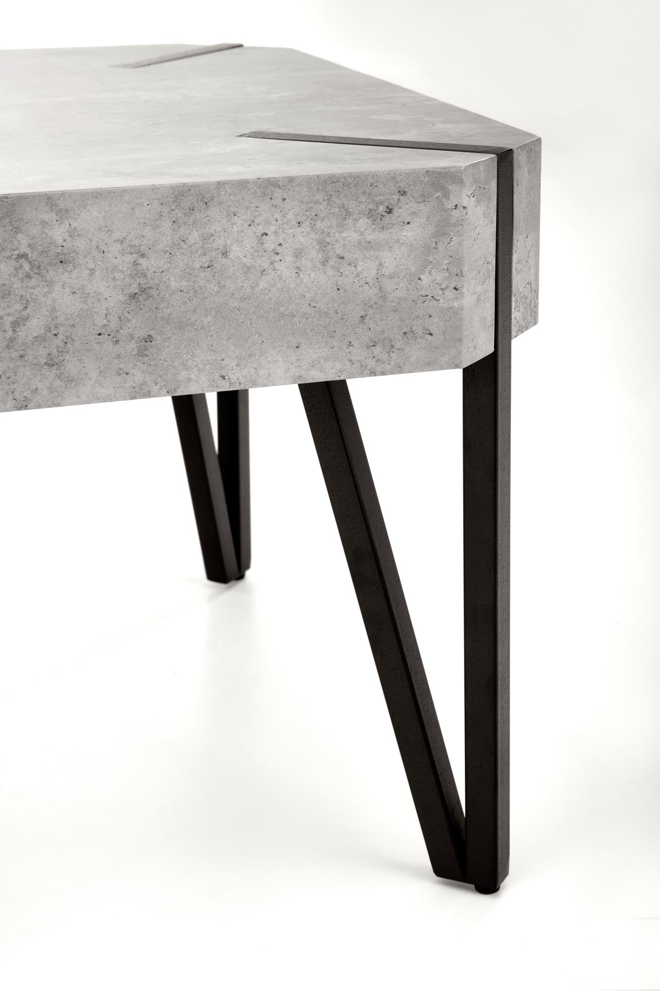 EMILY c.table, szín: beton / fekete