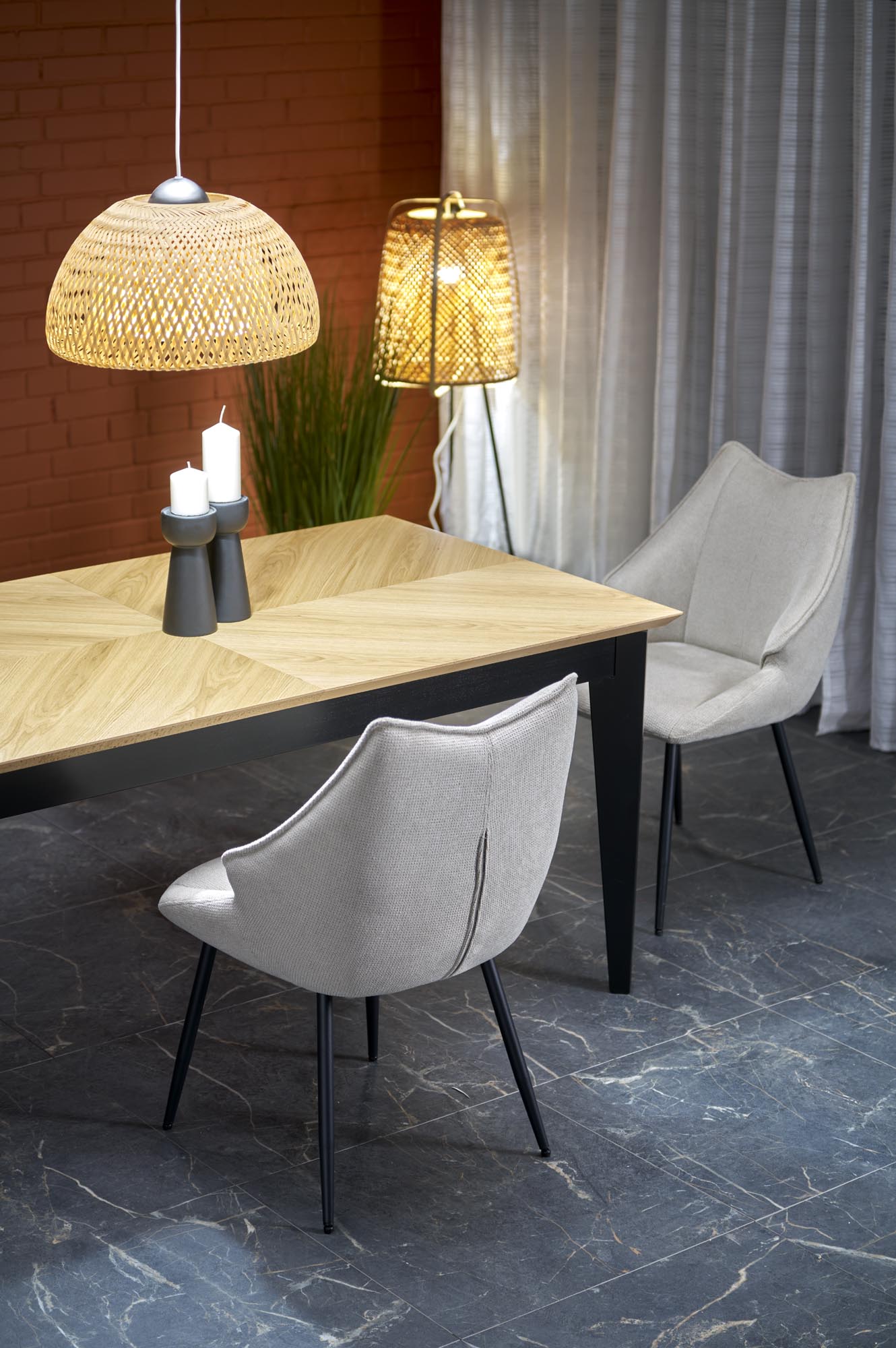 EDMONDO asztal natúr tölgy / fekete