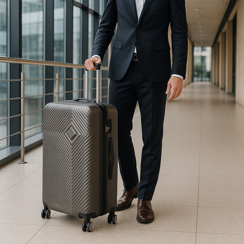 TraveLux Pro közepes bőrönd keményfedeles 68x45x25 cm szürke