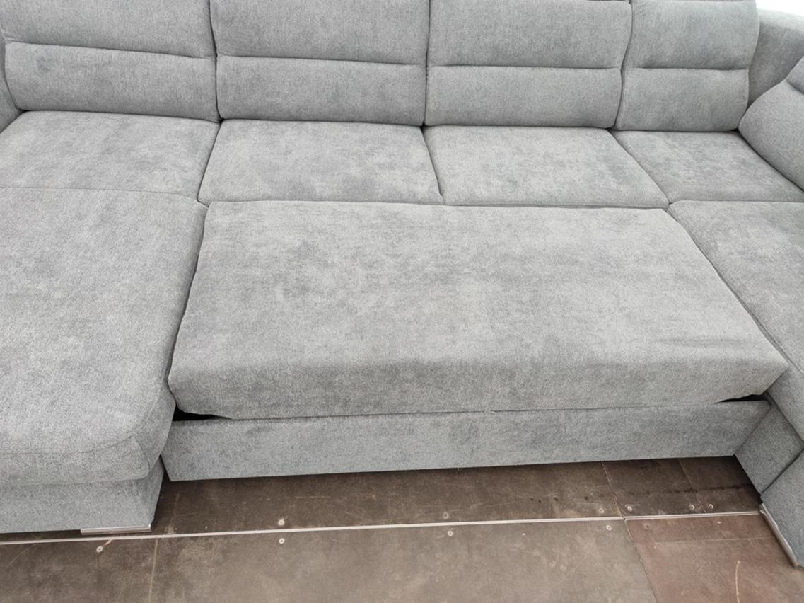 VIRGINIA U U sarokülő