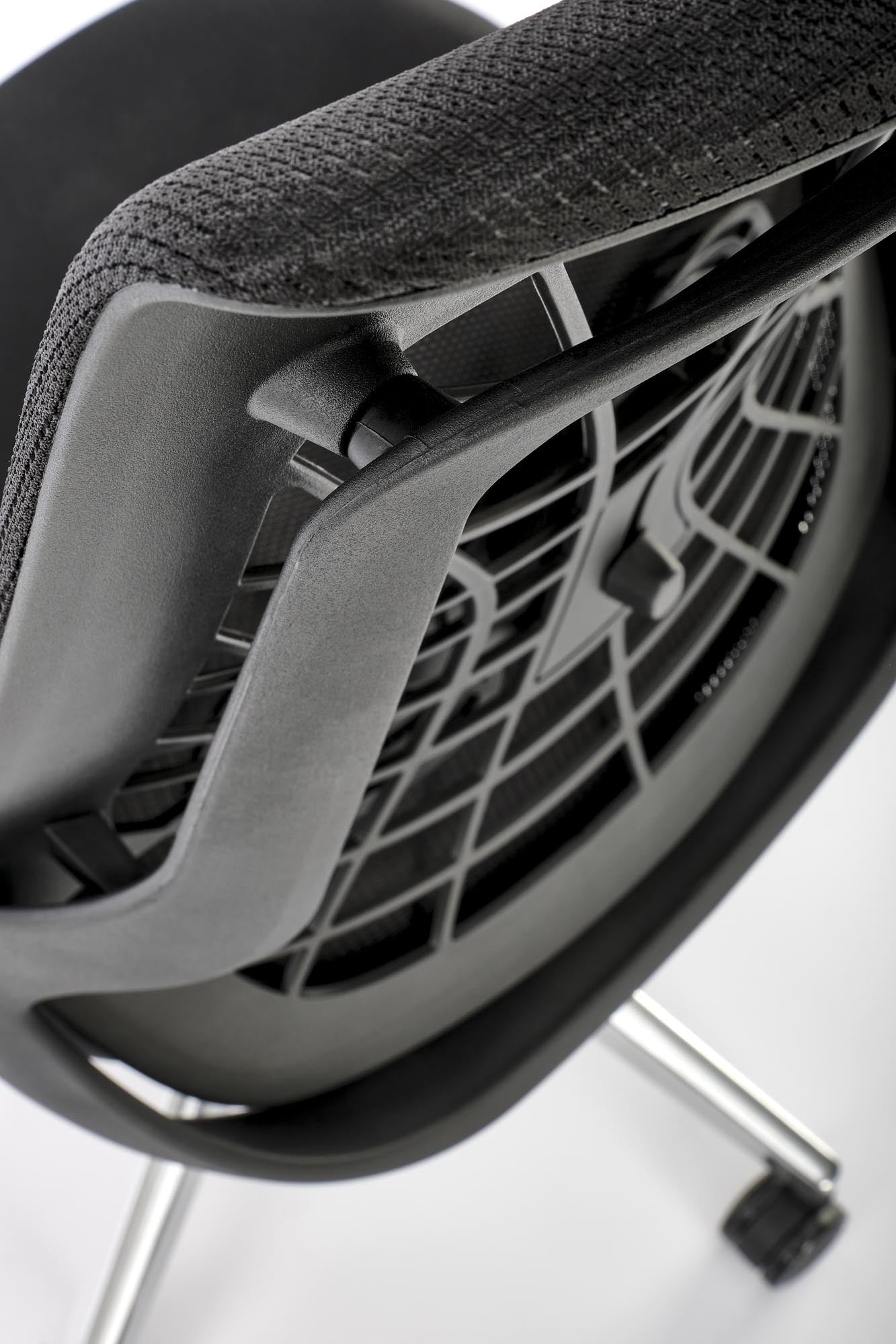 GERNIMO szék, fekete