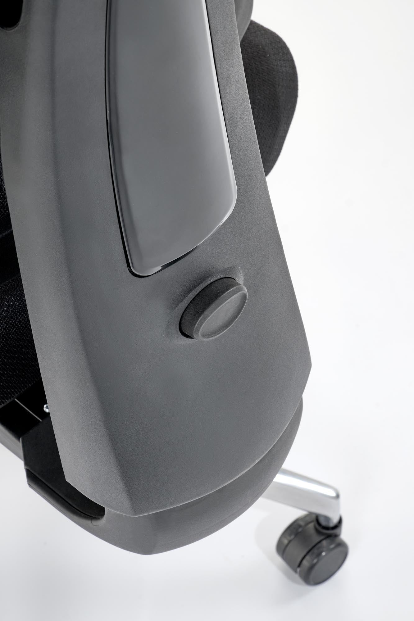 MARCUS irodai szék fekete