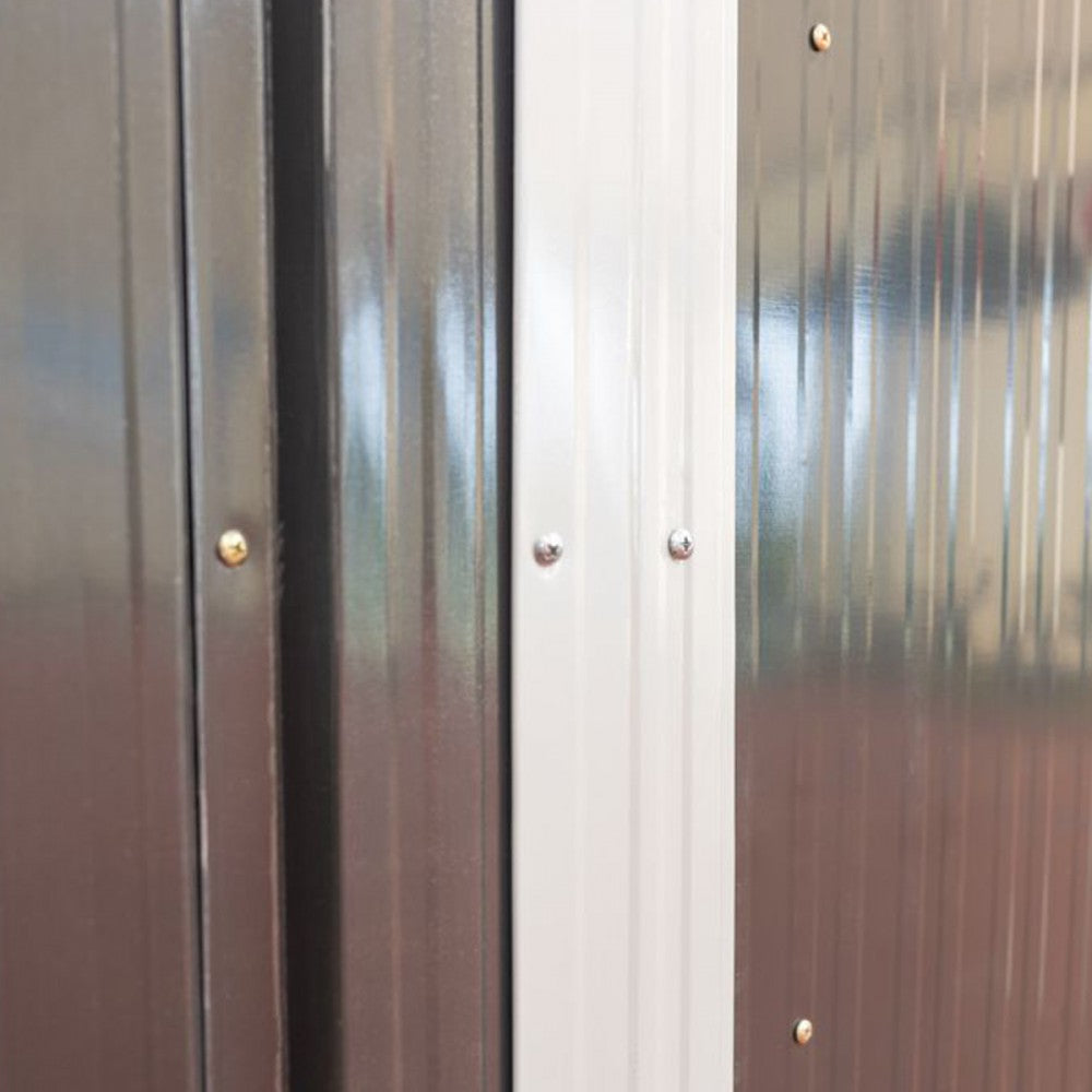 MIR46 Kerti szerszámos ház_8