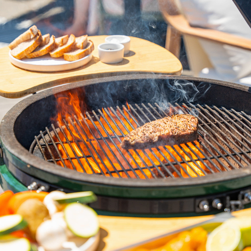 Kerámia faszéngrill oldalpolcokkal, 52 cm ráccsal