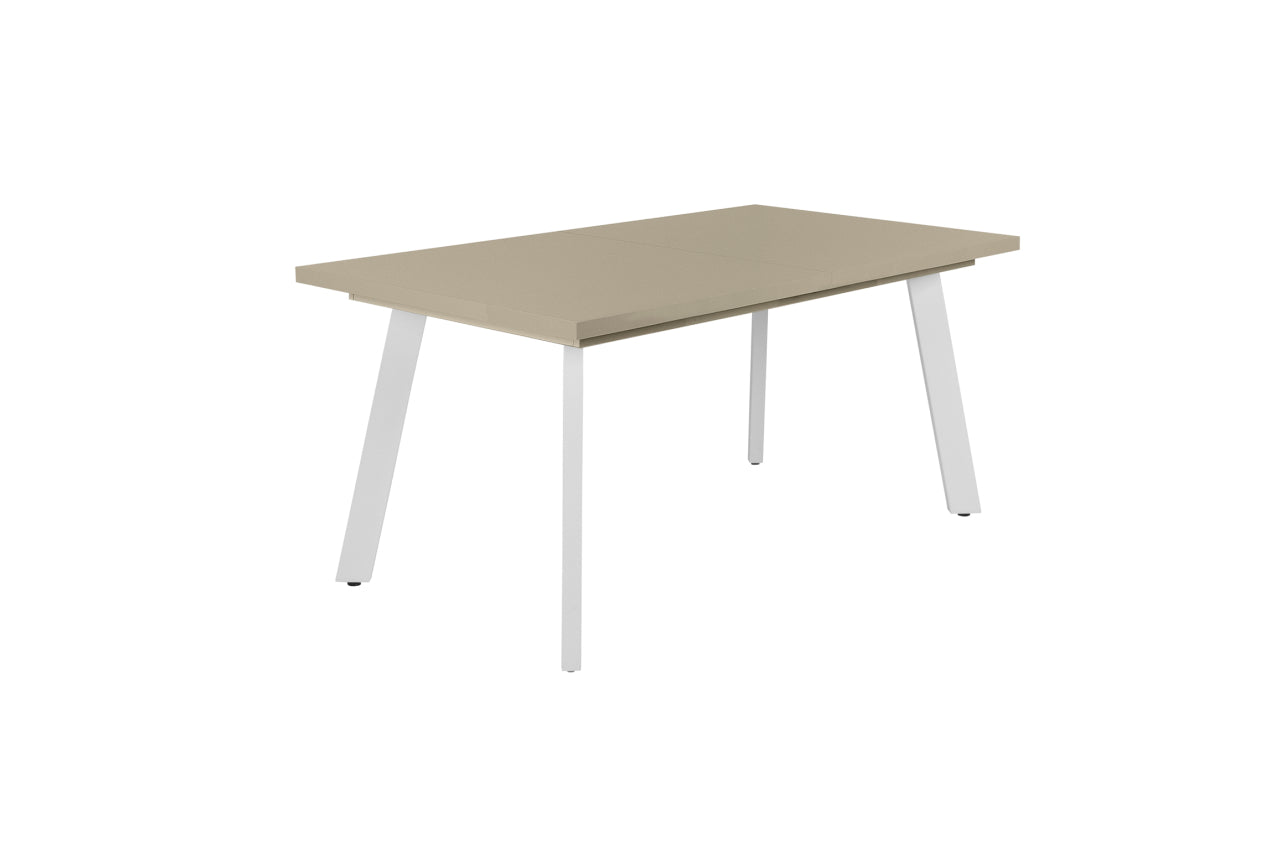 Linett   asztal 160 cm